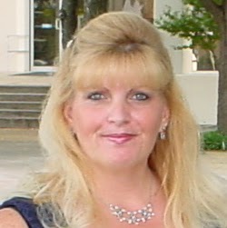 Melissa Harrison Photo 40