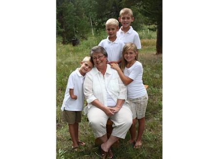 Linda Bruce Photo 2