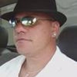 Robert Ingram Photo 16