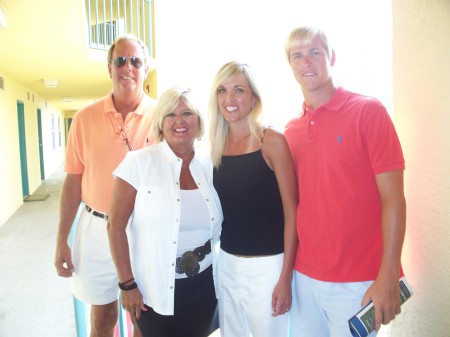 Debbie Perkins Photo 21