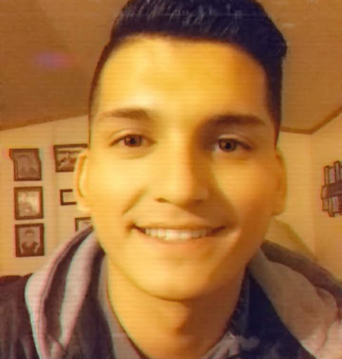 Robert Acuna Photo 13
