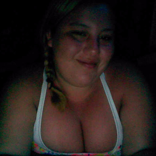 Heather Munoz Photo 15