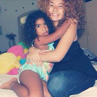 Sandra Henriquez Photo 39