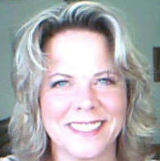 Pamela Lang Photo 22
