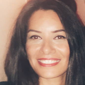 Laura Khoury Photo 29
