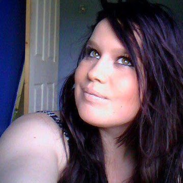 Allison Fletcher Photo 8
