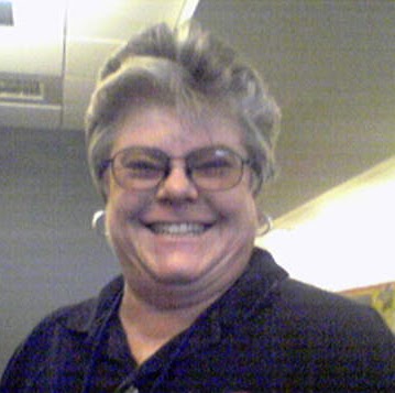 Linda Hamilton Photo 34