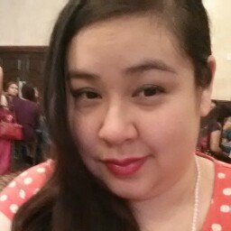 Tanya Tran Photo 32