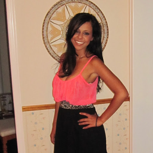 Tiffany Clarke Photo 15
