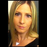Carrie Larson Photo 15