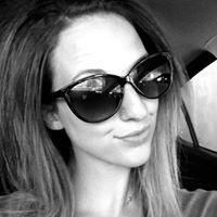 Victoria Matheson Photo 18