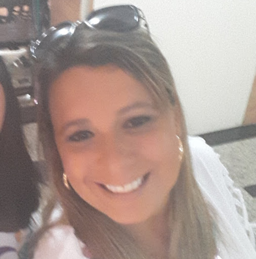 Michele Leite Photo 32