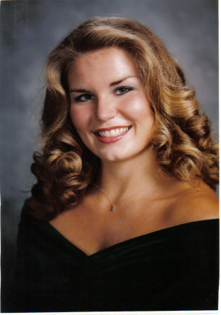Amy Maddox Photo 29