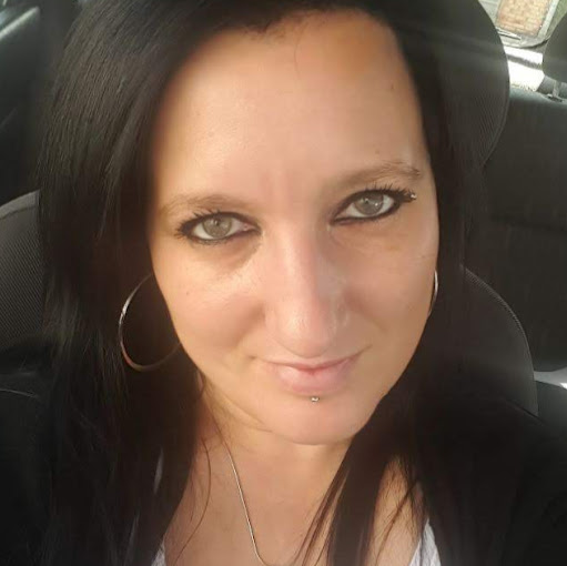 Jennifer Pohl Photo 11