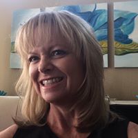 Linda Erickson Photo 34