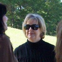 Jennifer Lariviere Photo 13