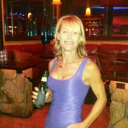 Janet Hudson Photo 30