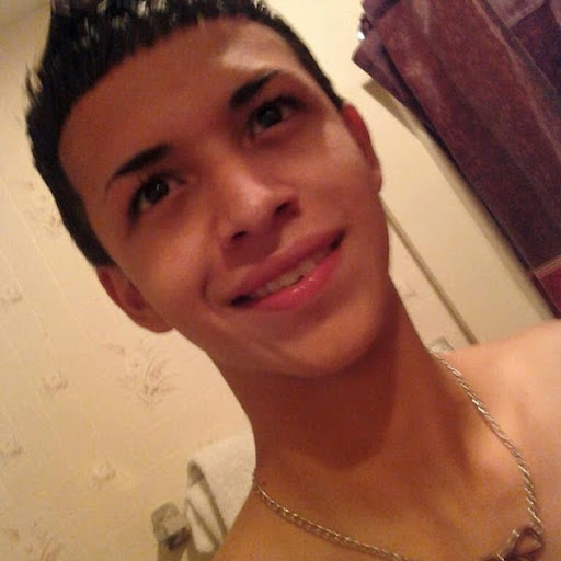 Shaun Rodriguez Photo 31