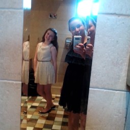 Robyn Agnew Photo 3