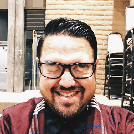 Adrian Moreno Photo 25