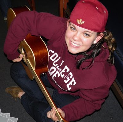Sarah Shelton Photo 28