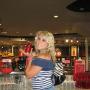 Julia Matthews Photo 19