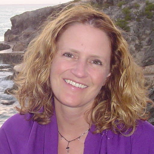 Martha Moore Photo 10