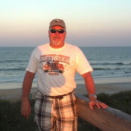 Robert Goss Photo 32