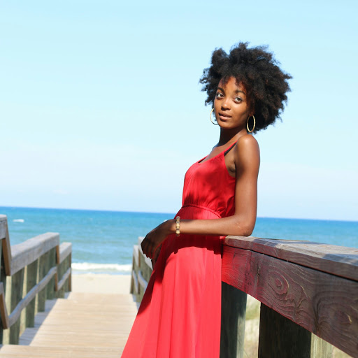 Mia Martin Photo 14