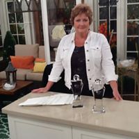 Debbie Stephenson Photo 27