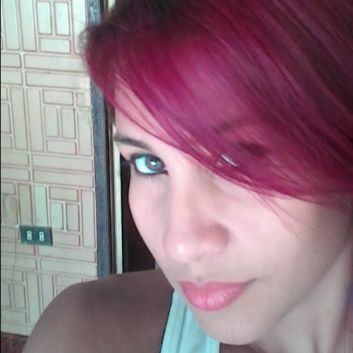 Roxanna Garcia Photo 21