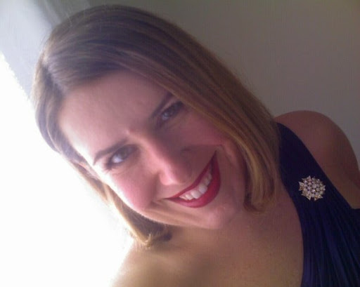 Caroline Morey Photo 11
