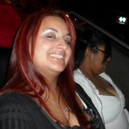Michelle Acosta Photo 32