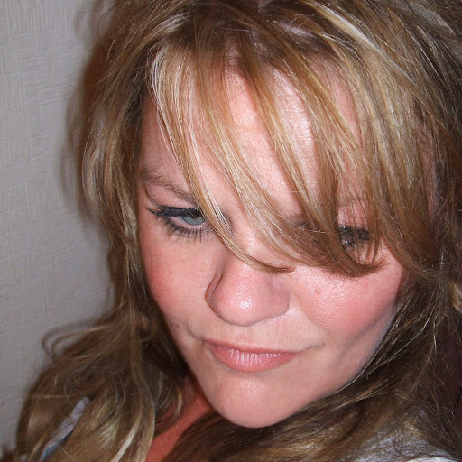 Faye Murphy Photo 14