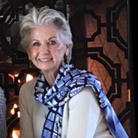 Catherine Willis Photo 25