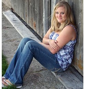 Megan Gregory Photo 34