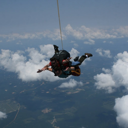 Sean Wolfe Photo 4