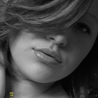 Danielle Dowell Photo 6