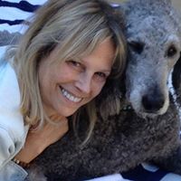 Robyn Todd Photo 9