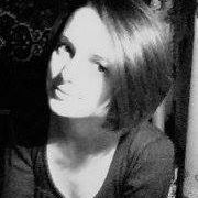 Julia Sapp Photo 7