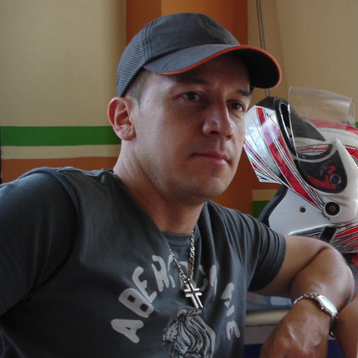 Ruben Valencia Photo 10