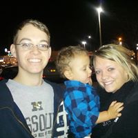 Elizabeth Hardesty Photo 16