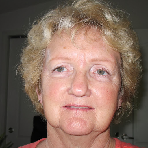 Donna Raymond Photo 29