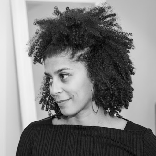 Joy Richardson Photo 9