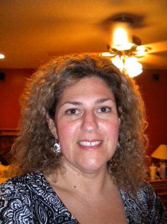 Connie Velez Photo 1