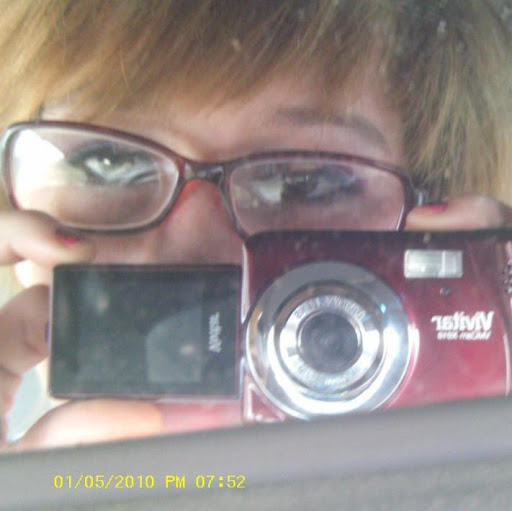 Joanna Peterson Photo 29