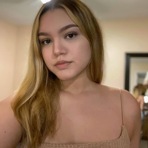 Pamela Mendoza Photo 34