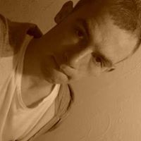 Jamie Fowler Photo 14