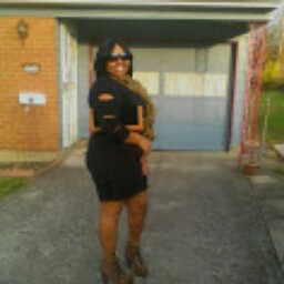 Antonia Brown Photo 17
