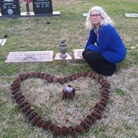 Vicki Flores Photo 15